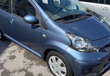 Toyota Aygo (X) 39.165 km 3.999 &euro; Düsseldorf 40231