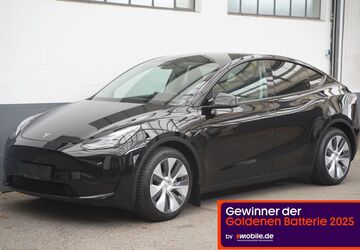 Tesla Model Y 31.635 km 32.150 &euro; Mönchengladbach 41236