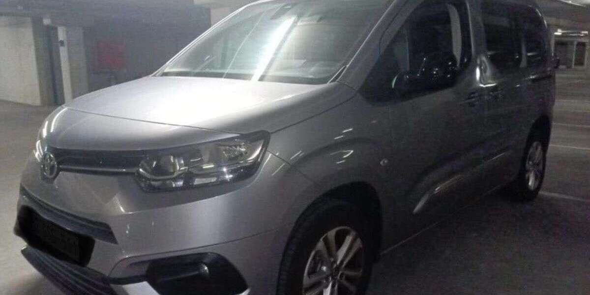 Toyota Proace 4.000 km 28.440 &euro; Oberhausen 46149