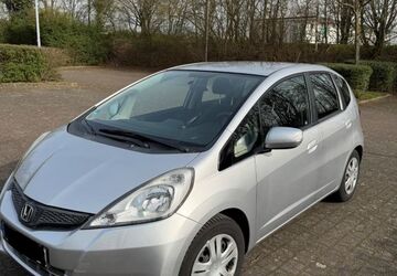 Honda Jazz 133.000 km 5.500 &euro; Nievenheim 41542