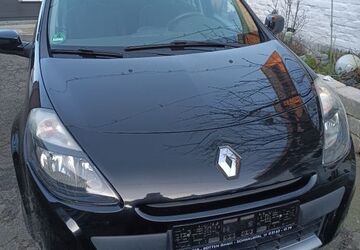 Renault Clio 176.598 km 3.200 &euro; Mönchengladbach 41169