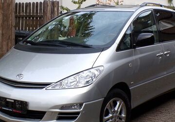 Toyota Previa 218.000 km 5.940 &euro; Düsseldorf 40468