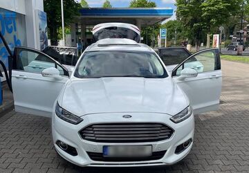 Ford Mondeo 222.000 km 9.499 &euro; Düsseldorf 40595