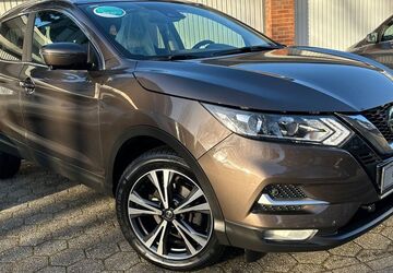 Nissan Qashqai 122.000 km 15.250 &euro; Mönchengladbach 41061