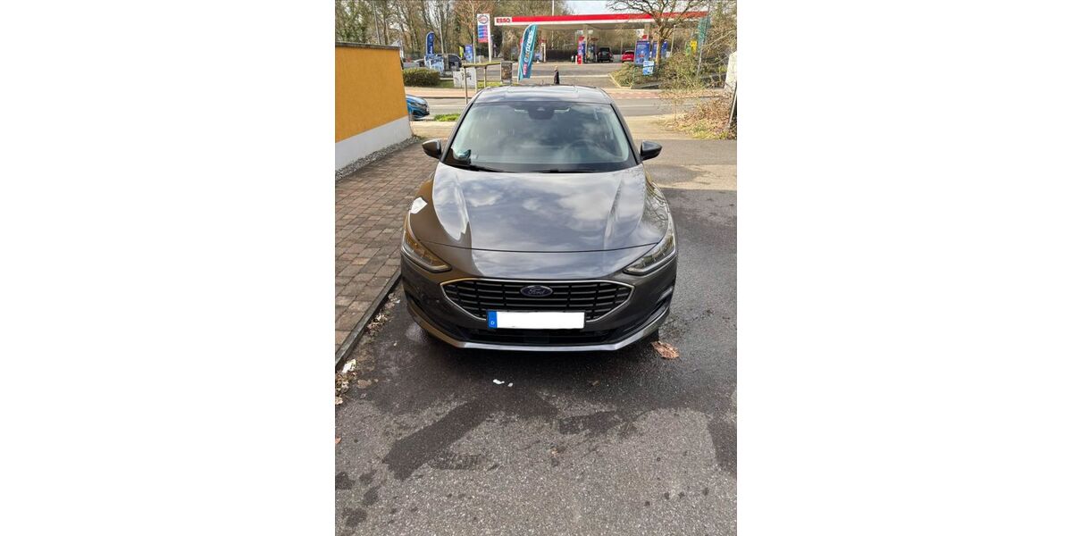 Ford Focus 13.000 km 17.500 &euro; Düsseldorf 40629