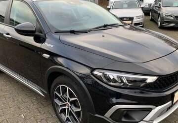 Fiat Tipo 18.555 km 18.950 &euro; Grevenbroich 41516