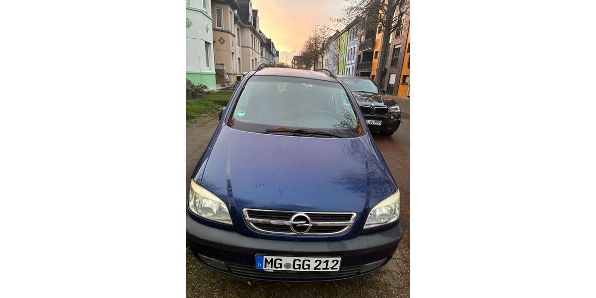 Opel Zafira 323.000 km 2.000 &euro; Mönchengladbach 41238