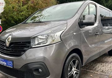 Renault Trafic 71.600 km 21.890 &euro; Moers 47447