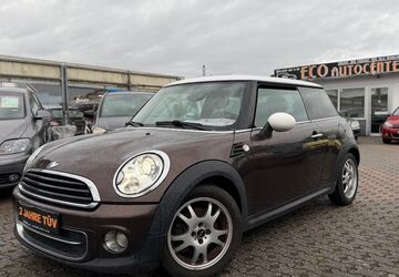 Mini Cooper D 155.321 km 5.750 &euro; Mönchengladbach 41063
