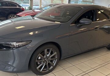 Mazda 3 2.968 km 24.971 &euro; Neuss 41464