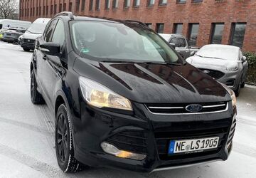 Ford Kuga 210.000 km 9.500 &euro; Düsseldorf 40549