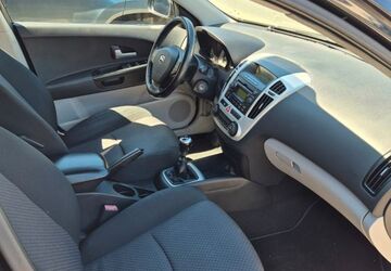 Kia ceed / Ceed 164.000 km 2.750 &euro; Düsseldorf 40627