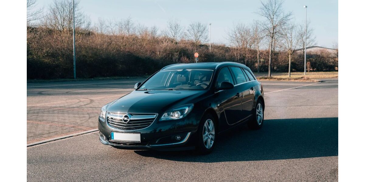 Opel Insignia 164.300 km 7.400 &euro; Neuss 41464