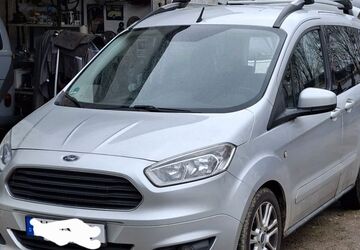 Ford Tourneo Courier 130.500 km 5.750 &euro; Wuppertal 42327