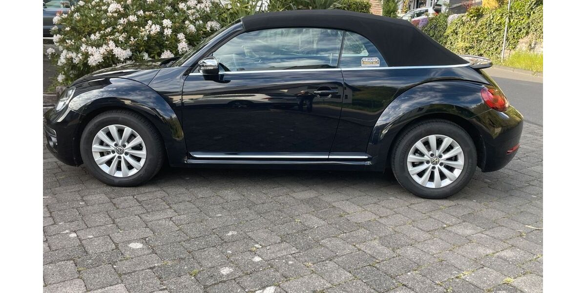 VW Beetle 30.700 km 20.350 &euro; Solingen 42659