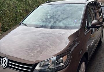VW Touran 195.000 km 4.500 &euro; Königsbach Stein 75203
