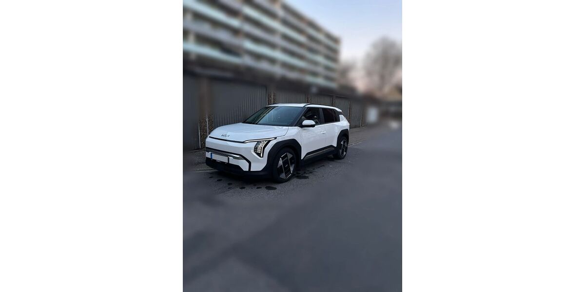 Kia EV3 5.200 km 38.100 &euro; Duisburg 47226