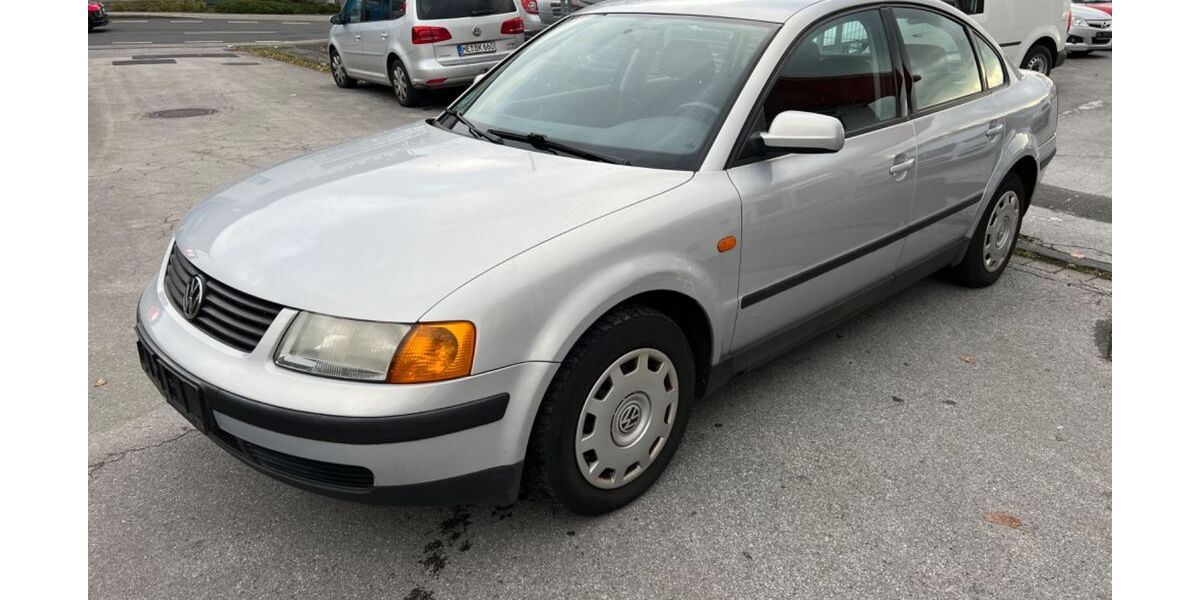 VW Passat 135.000 km 2.250 &euro; Hilden 40721