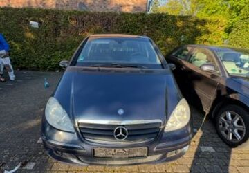 Mercedes-Benz A 150 146.304 km 1.200 &euro; Pulheim 50259