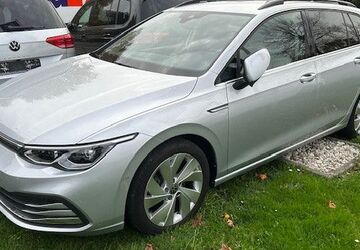 VW Golf 33.784 km 24.750 &euro; Düsseldorf 40472