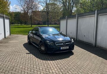 Mercedes-Benz E 220 199.999 km 30.890 &euro; Düsseldorf 40231