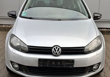 VW Golf 180.000 km 5.290 &euro; Düsseldorf - Bezirk 8 40231