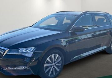 Skoda Superb 50.667 km 27.880 &euro; Düsseldorf 40233