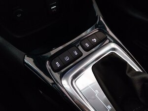 Opel Crossland X Ultimate-Paket Komfort-Paket Head-Up N 9.615 km 23.890 &euro; HAAN 42781