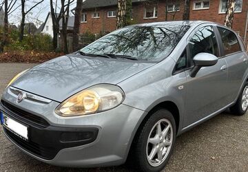 Fiat Punto 111.600 km 2.900 &euro; Düsseldorf 40472
