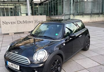 Mini Cooper D 223.717 km 5.899 &euro; Wuppertal 42111