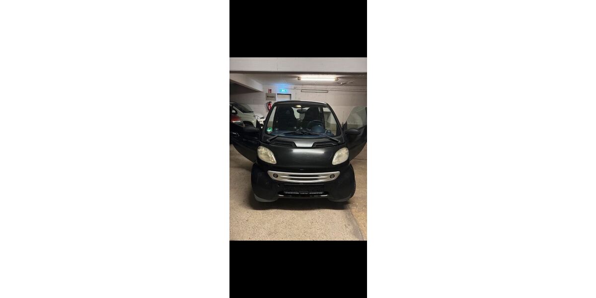 Smart ForTwo 132.000 km 1.100 &euro; Düsseldorf 40625