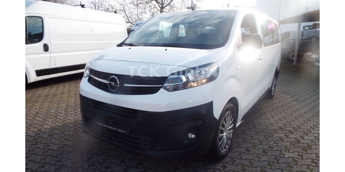 Opel Vivaro 45.000 km 15.351 &euro; Mönchengladbach 41063